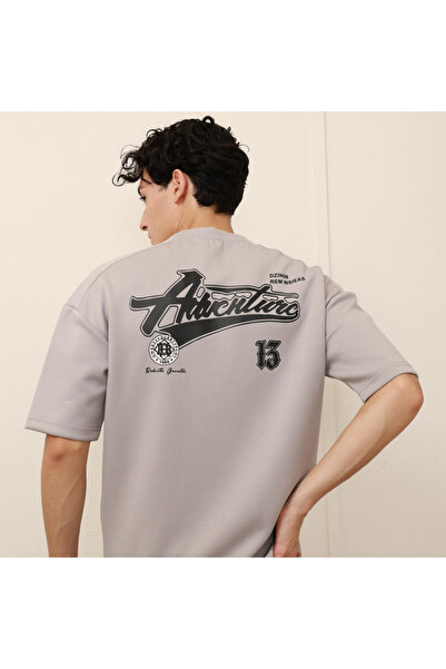 ALANAQA Unisex Oversized T-Shirt