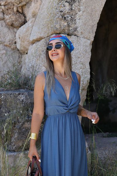 bytugcekaya Rochie Indigo cu detaliu de legare la spate