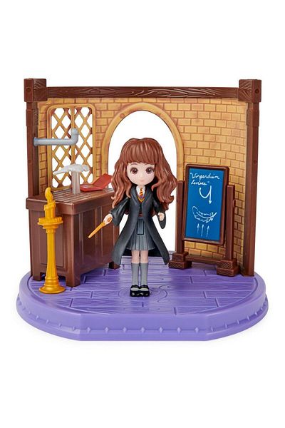 Wizarding World Harry Potter Playset - Magical Minis, Spelling Time