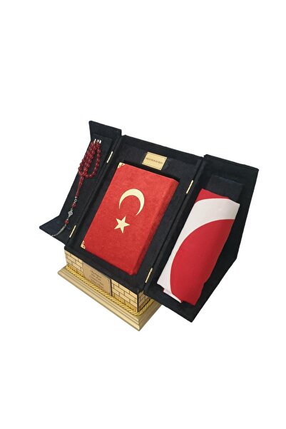 Genel Markalar KABE MAKETLİ BAYRAKLI HAFIZ BOY KURANI KERİM