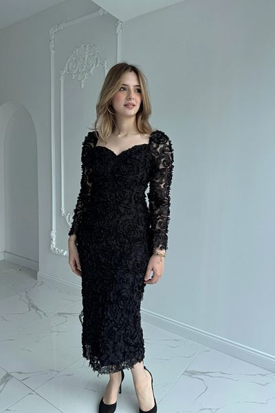 HELİS BUTİK Heart Collar Black Dress with Three Dimensional Rose Applique
