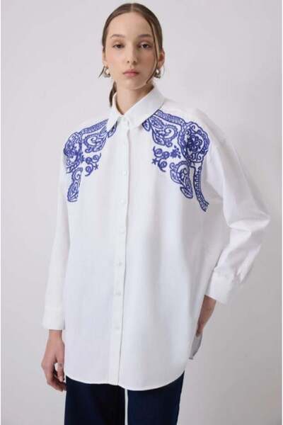 Touche Önü Nakışlı Oversize Gömlek Ekru