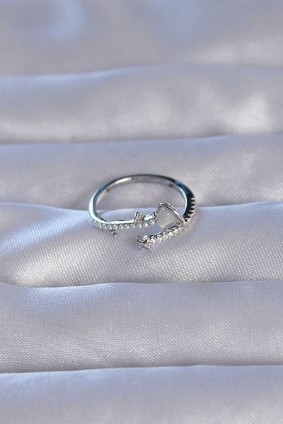 Clariss Brass Silver Color Zircon Stone and Pearls Saturn Model Adjustable Ring