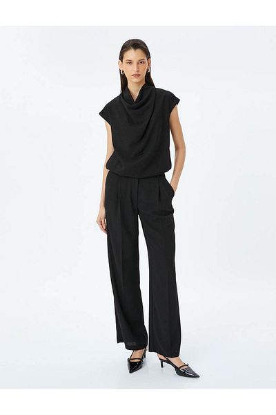 Koton Sleeveless Draped Degaje Neck Viscose Blouse