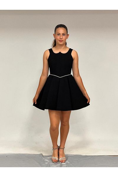 BUTİKHAPPYKİDS Girls' Evening Dress Black Crepe Short Waist Slim Strip Stone Detailed Stone Short Evening Dress 10-15 Years Old