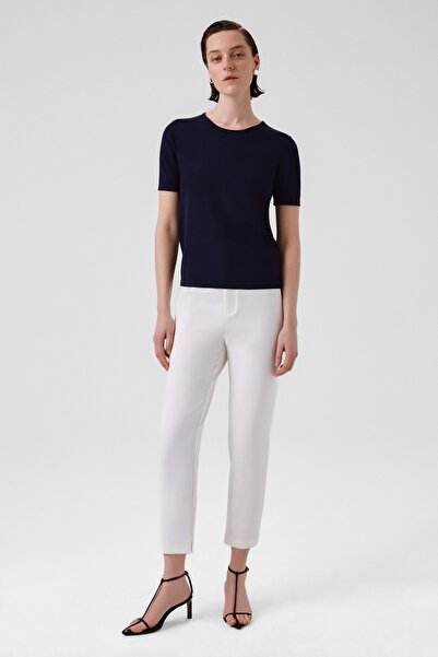 Triko Mısırlı Lacivert Bisiklet Yaka Kısa Kollu Kadın Tişört