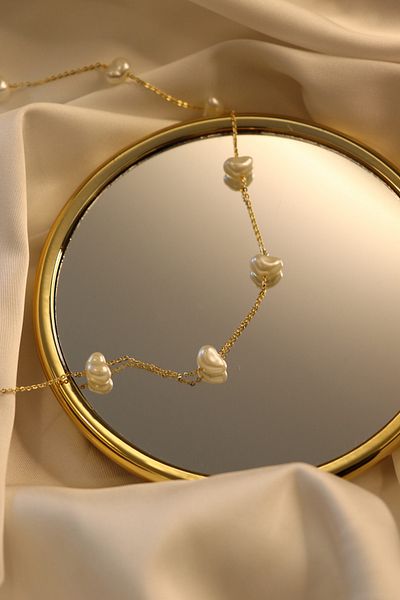 Aqua Di Polo 1987 Women's Gold Pearl Necklace