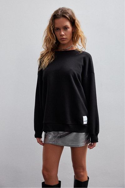 bases. Basic Crew Neck Oversize Sweatshirt with Fleece Inside