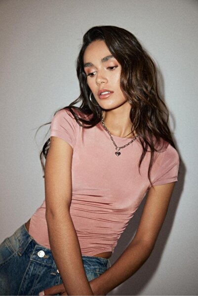 bases. Bisiklet Yaka Kısa Kollu Body