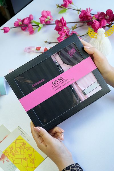 Victoria's Journals Boxed Set, Hard Cover Notebook, Metal Body Ballpoint Pen, Mirror and 3-Piece Post It.