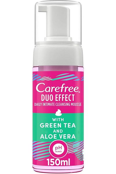 Carefree Daily Intimate Cleansing Mousse with Green Tea and Aloe Vera - 150 ml