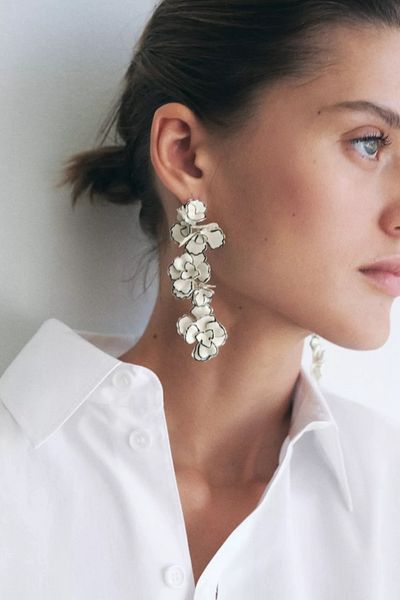 Finery by Nerrs Zr Model Striped, Dangle Flower Earrings