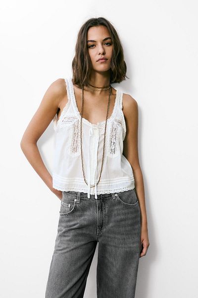 Pull & Bear White top with lace trims