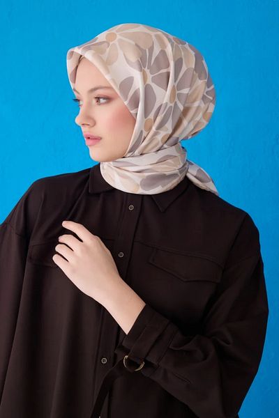 Belli Twill μεταξωτό φουλάρι 4116D με λουλουδάτο σχέδιο κρέμα-μπεζ-34