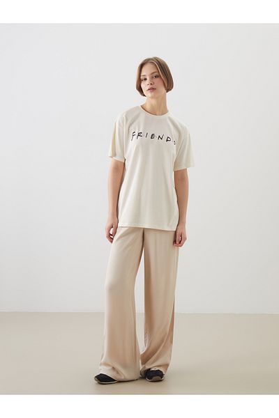 LC Waikiki Γυναικείο μπλουζάκι Crew Neck Friends με στάμπα
