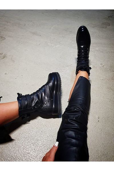 Vanilla Days Alma Croco Boots Tinte