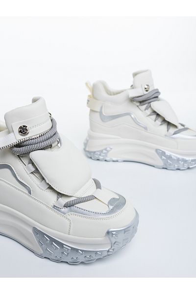 Kalapod Women's white sports shoes made of eco-leather Esarai