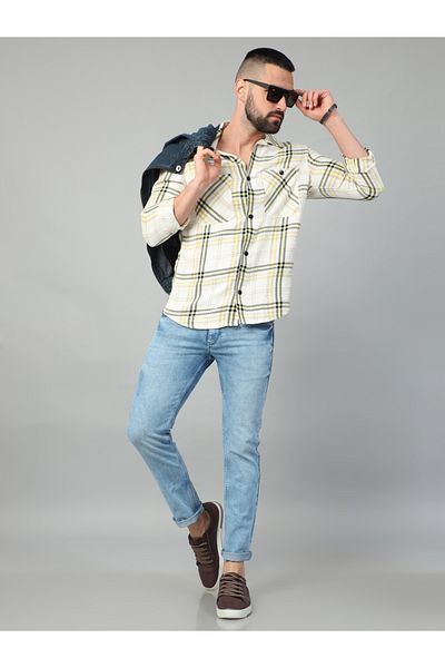 Bushirt By Styli بنطال جينز باهت بقصة عادية وخصر متوسط