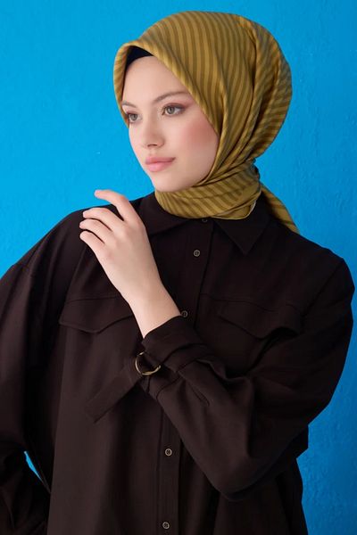 Belli Eșarfă din mătase twill 4115D model în dungi verde fistic