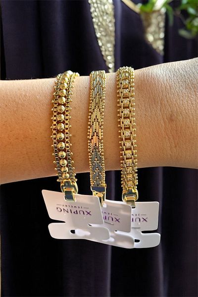 The Simu Xuping Bracelet Tarnish Free Steel Bracelet