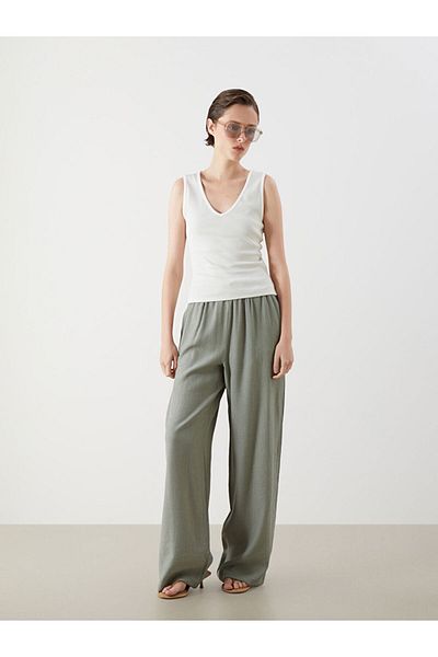 LC Waikiki New Season V-Neck Textured Women's Undershirt - S5Gy30Z8