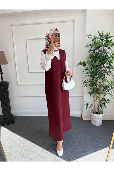 Nisa Nalbantoğlu Burgundy Crepe Hijab Plain Gilet