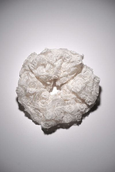 Rumon Flower Embroidered Rubber Buckle