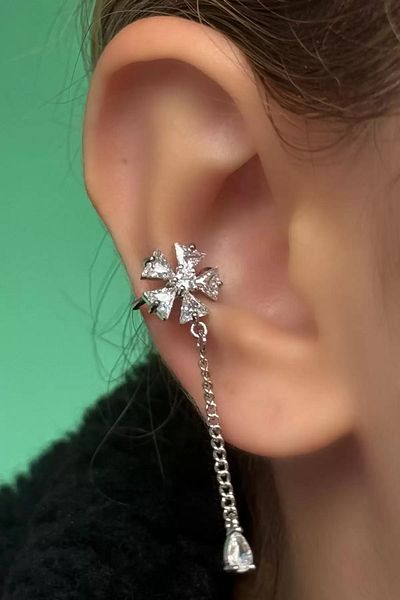 Mutenaura Luxury Imported Ear Cuff with Stone Detail