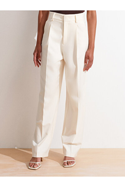 Dilvin 72128 Yüksek Bel Dökümlü Pantolon-Beyaz