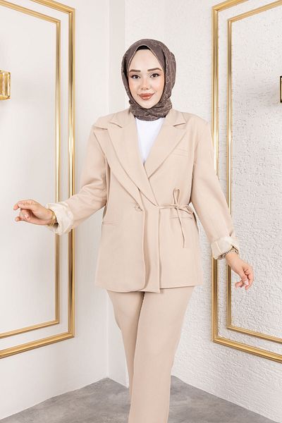 Tesettür Dünyası Σετ Blazer με λεπτομέρεια δεσίματος TSD250196 Μπεζ
