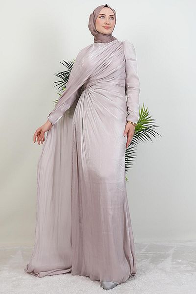 GİYZAMİLA Burcu Hijab βραδινό φόρεμα σε σκόνη