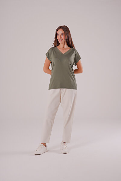 Rouge basıc Wide V-Neck Viscos T-Shirt