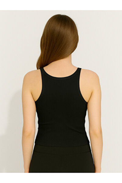 ROSAMİNA Жіночий чорний кашкорсе з тонким бретельками