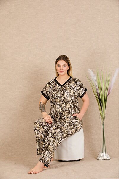 Lady Lingerie Women's Pajama Set with Short Sleeves, V-Neck, Loose Size