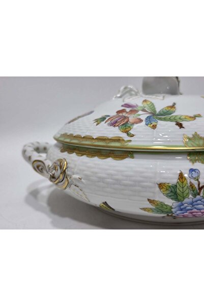 HEREND 51 Queen Victoria Vbo Hand Painting Porcelain Serving Bowl
