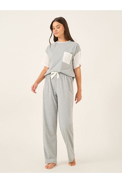 Styli Schiffli Sleeve Round Neck T-Shirt and Pyjama Set