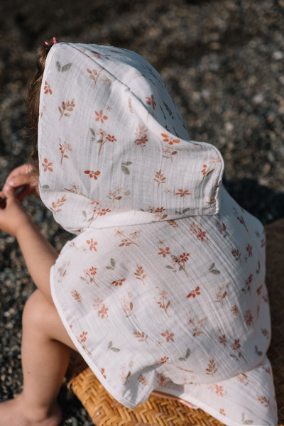Tuğba Kuğu Muslin Poncho - Pureline Series - Warm Flowers