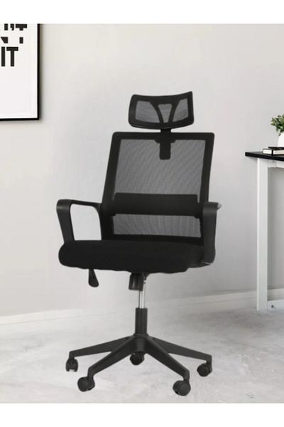 DEC13 Comfortable and practical office chair