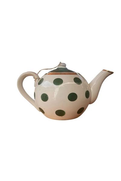 rexa A Handful of Elegance: The Porcelain Teapot