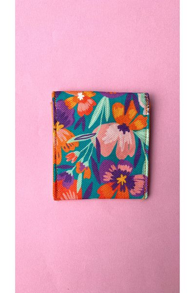 TALKING DREAMS Clamshell Wallet with Violet Pattern