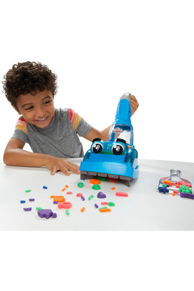 Hasbro Play-Doh Plasticine Set - Zoom Zoom, Cleaning Set with Vacuum Cleaner