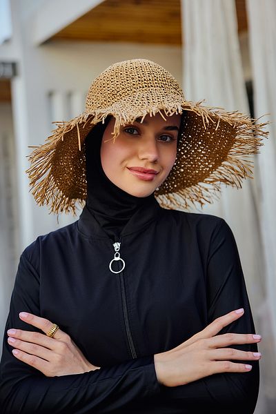Remsa Mayo Ръчно плетена сламена шапка с ресни и пискюли RŞ-2097 Camel01