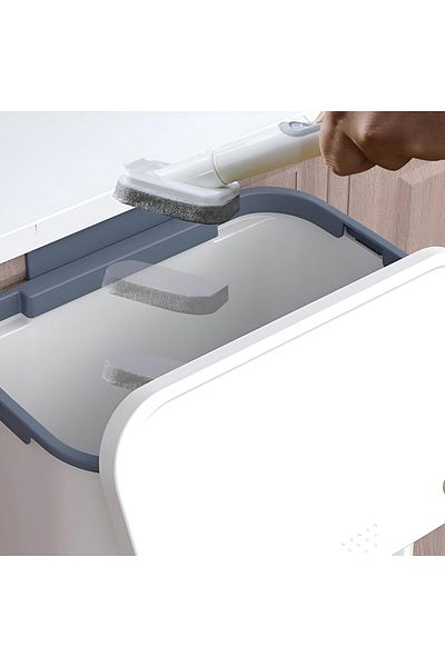 TAAM_SA Multi-purpose kitchen cleaning brush for cleaning pots and pans with a convenient built-in hand soap dispenser