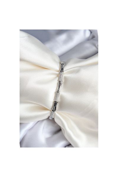 Skygo Brass Bone Model Zircon Stone Silver Color Women's Bracelet - Tj-Bb6979