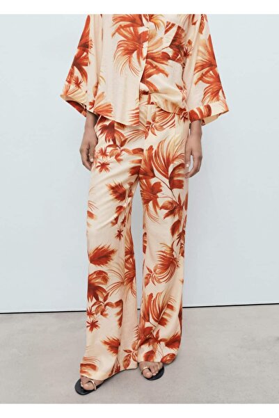 MANGO Woman Palmiye desenli dökümlü pantolon