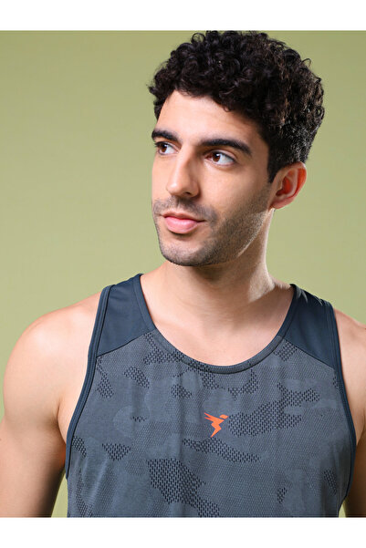 Technosport By Styli Textured Jacquard Round Neck Vest