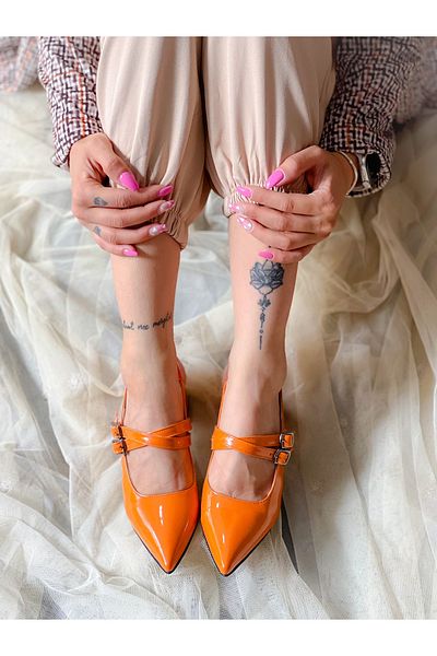 BERFONA Veroni̇ka Orange Patent Leather Strappy Buckle 5 cm Heeled Sandals