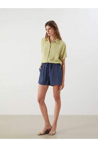 LC Waikiki Textured Women's Shorts with Elastic Waist