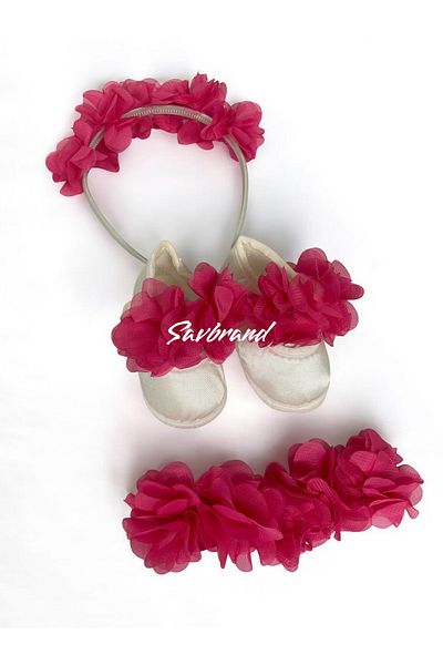 SavBrand Laser Floral Maternity Mother's Crown Bandana and Baby Booties