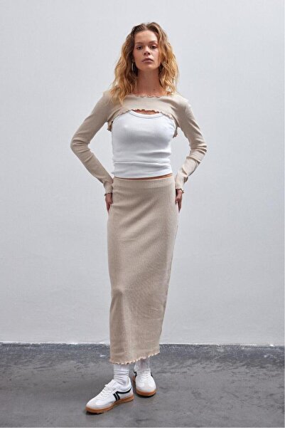 bases. Μίντι φούστα με ελαστική μέση